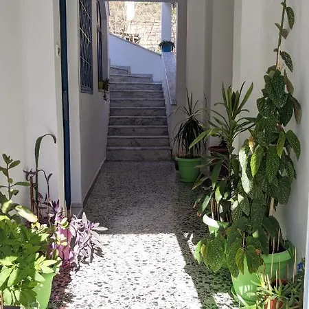Sapho'S House Apartment Leonidio Exterior photo